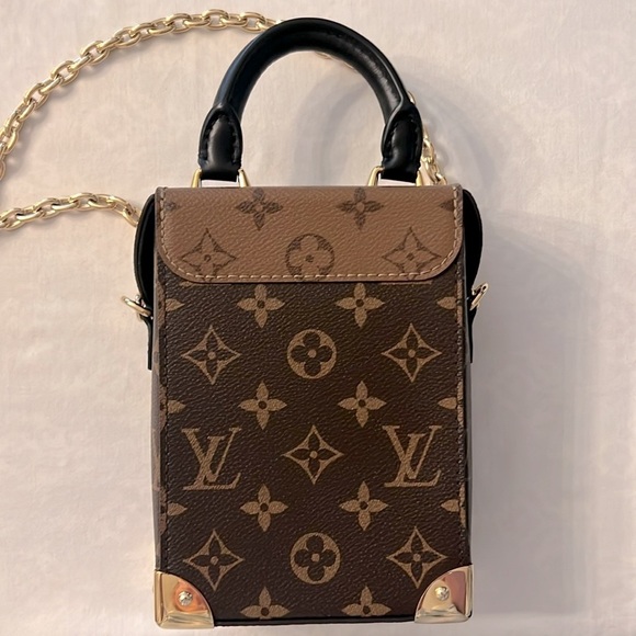 Louis Vuitton Reverse Camera Box - Picture 3 of 9